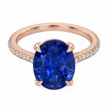 natural round sapphire 3.50ct ring close up detail
