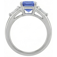 natural emerald sapphire 3.50ct ring on white background