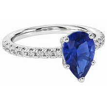 natural round sapphire 3ct ring top view