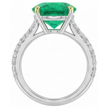 Brilliant Fine Emerald Colored Stone Ring 4 ct – profile view