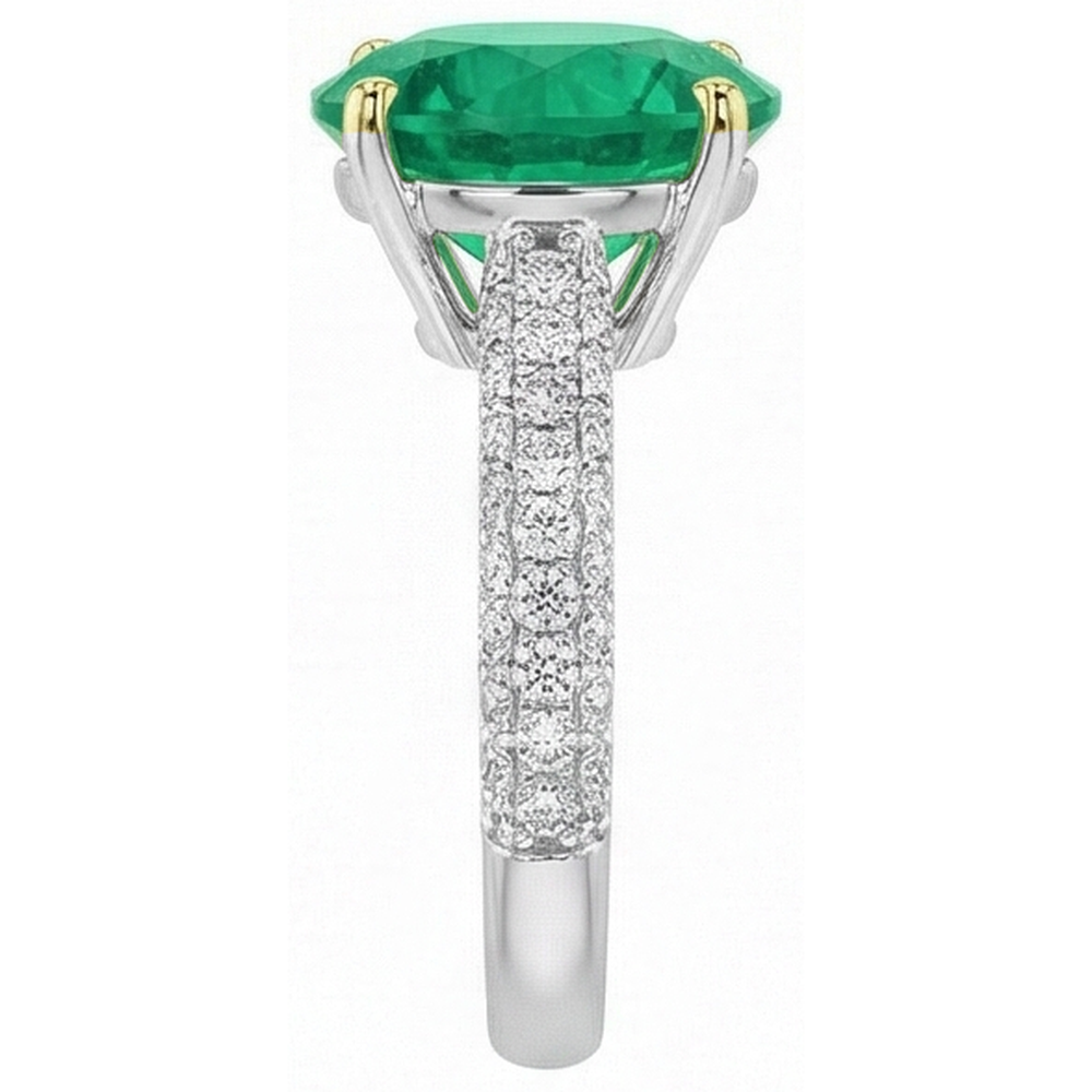 Round Brilliant Fine Emerald ring in 14 Karat Two Tone Gold – top view