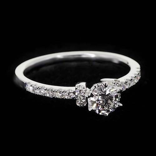 Genuine 1.50 Carats Round Engagement Ring