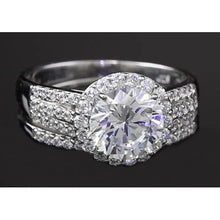 Genuine 3.50 Carats Round Halo Setting Engagement Ring