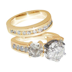 Genuine Big Natural Earth Mined Diamonds Ring 3 Stone 5.76 Carats Gold Engagement Ring Set