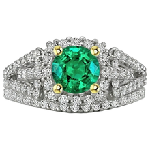 Earth-Mined Emerald Gemstone Ring – angle view