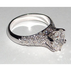 Genuine Round Shaped 2.75 Carats Diamond Pave Style Ring