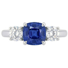Gold Cushion Three Stone Ring 1.25 Carats Round Natural Earth Mined Diamond Jewellery