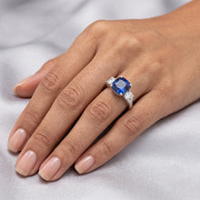 Gold Gemstone Cushion Sapphire Ring 2.50 Carats 3 Stone Style Natural Earth Mined Diamond