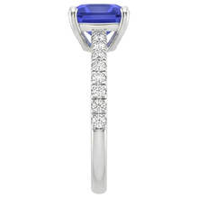 natural round sapphire 3ct ring profile view