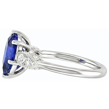 natural round sapphire 3.50ct ring profile view