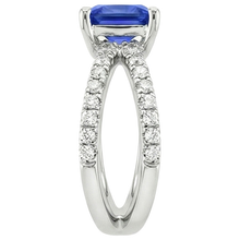 natural round sapphire 2.75ct ring profile view
