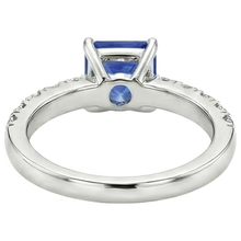 natural round sapphire 2.75ct ring profile view