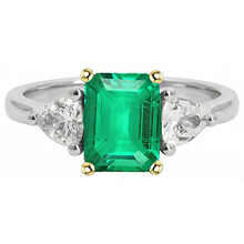 Precious Stone Ring Two-Tone 14K Gold with Colombian Emerald – side view
