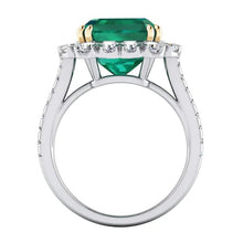 Green Emerald Diamond Ring