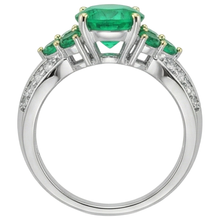 Luxury Colombian Emerald Colored Stone Ring 2 ct – top view