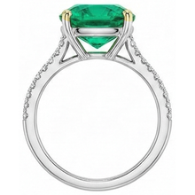 Earth-Mined Colombian Emerald Gemstone Ring 4 ct 14 Karat Two Tone Gold – top view