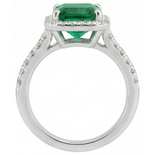 Green Emerald Gemstone Engagement Ring