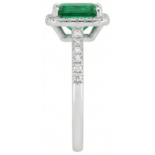 Green Emerald Gemstone Engagement Ring