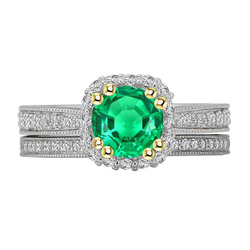 Handmade Colored Stone Ring with Pavé Fine Emerald – 2.50 ct