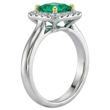 Timeless Colombian Emerald Precious Stone Ring 3 ct – top view