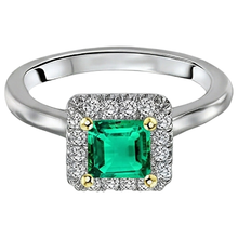 Authentic Colombian Emerald Precious Stone Ring 3 ct 14 Karat Two Tone Gold – front view