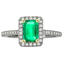 Real Colombian Emerald Gemstone Ring 2 ct 14 Karat Two Tone Gold – side view