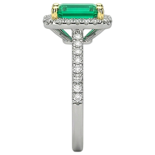 Artisan Colombian Emerald Gemstone Ring 2 ct – top view
