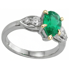 Natural Fine Emerald Colored Stone Ring 2 ct Two-Tone 14K Gold – angle view
