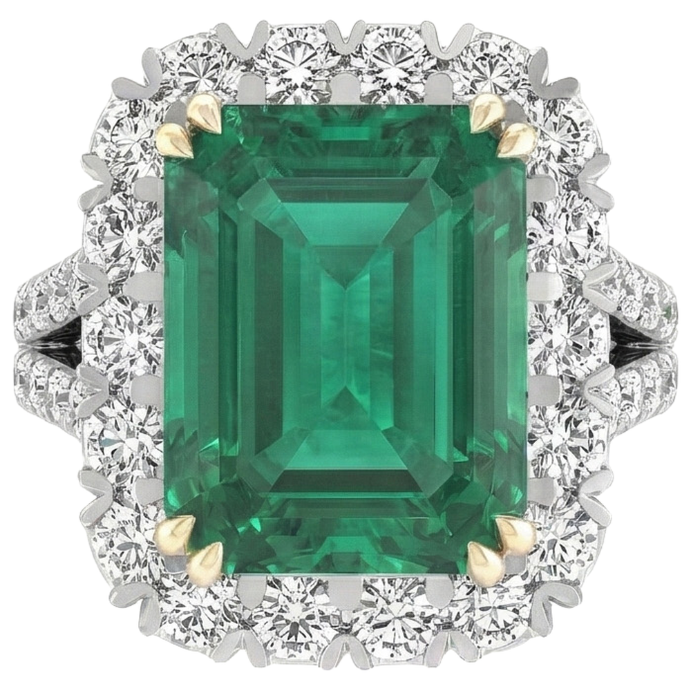 Green Emerald Natural Earth Mined Diamond Ring