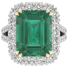Green Emerald Natural Earth Mined Diamond Ring