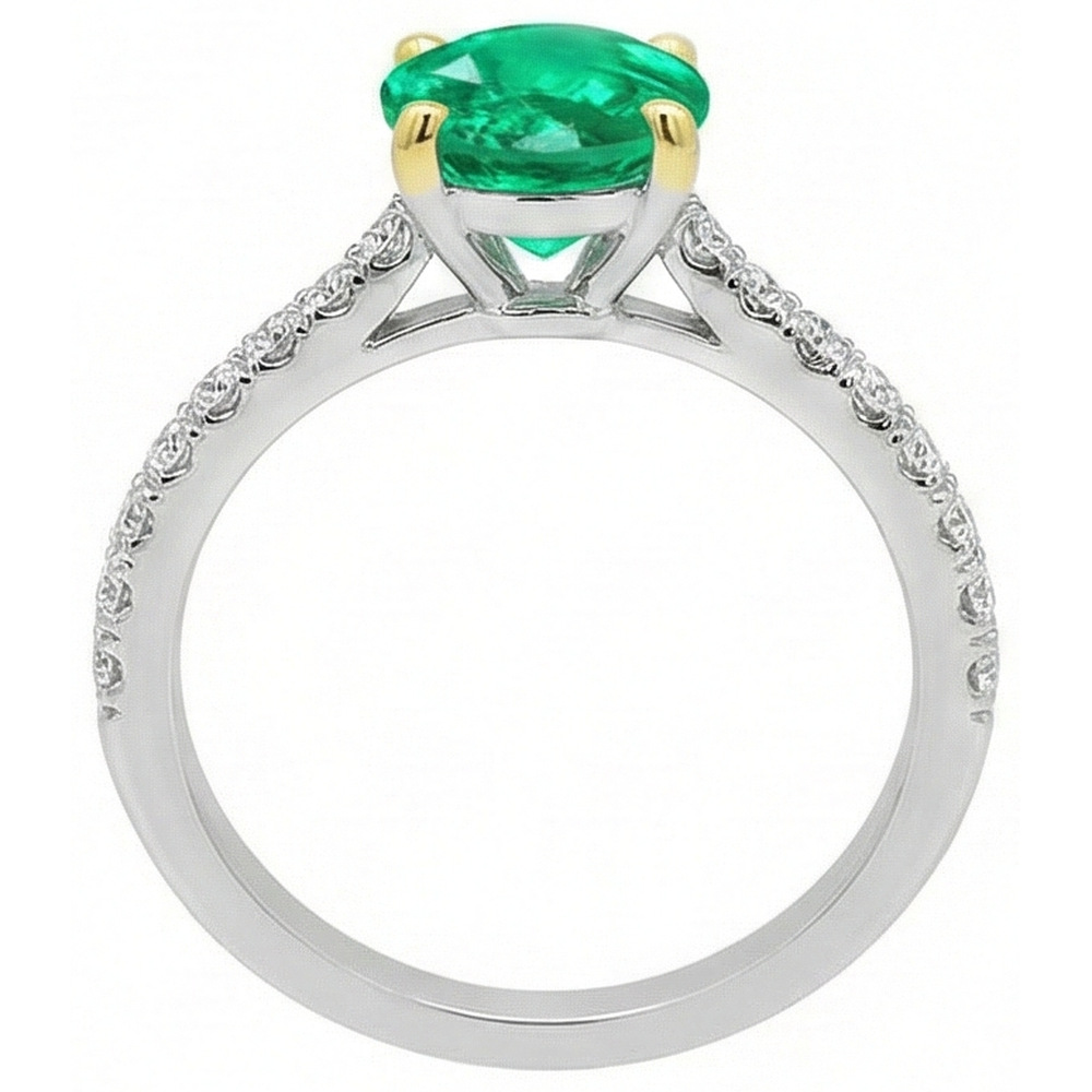 Oval Emerald ring in Two-Tone 14K Gold – angle view