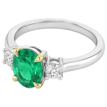 Handcrafted Precious Stone Ring 2 ct – angle view