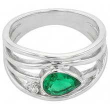 Authentic Colombian Emerald Colored Stone Ring – angle view