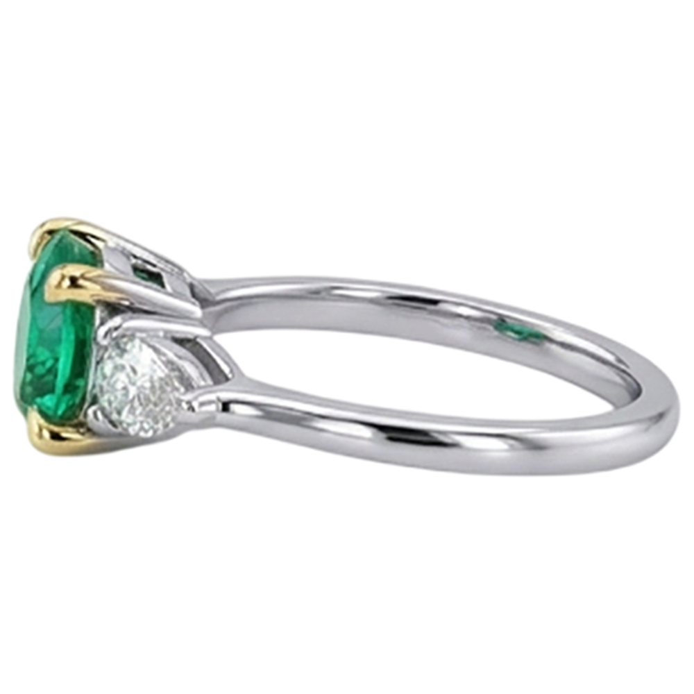 Fine Emerald Gemstone Ring 1.50-ct 14K Two Tone Gold – profile view