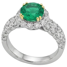 Authentic Fine Emerald Precious Stone Ring – side view