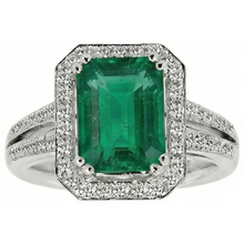 Green Emerald With Natural Earth Mined Diamond Wedding Ring White Gold 14K 8 Carats