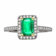 Real Colombian Emerald Gemstone Ring 2 ct 14 Karat Two Tone Gold – main view