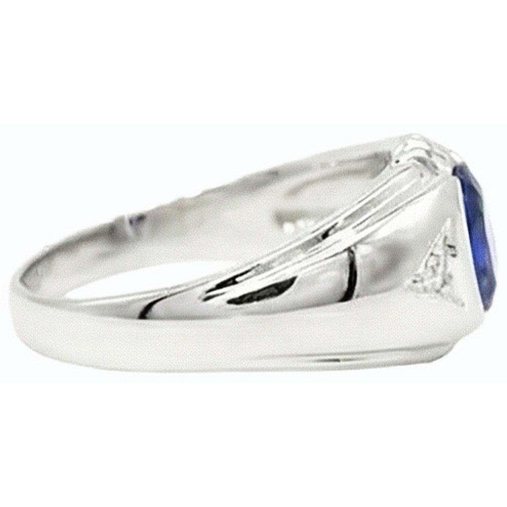 natural round sapphire 1.25ct ring on white background