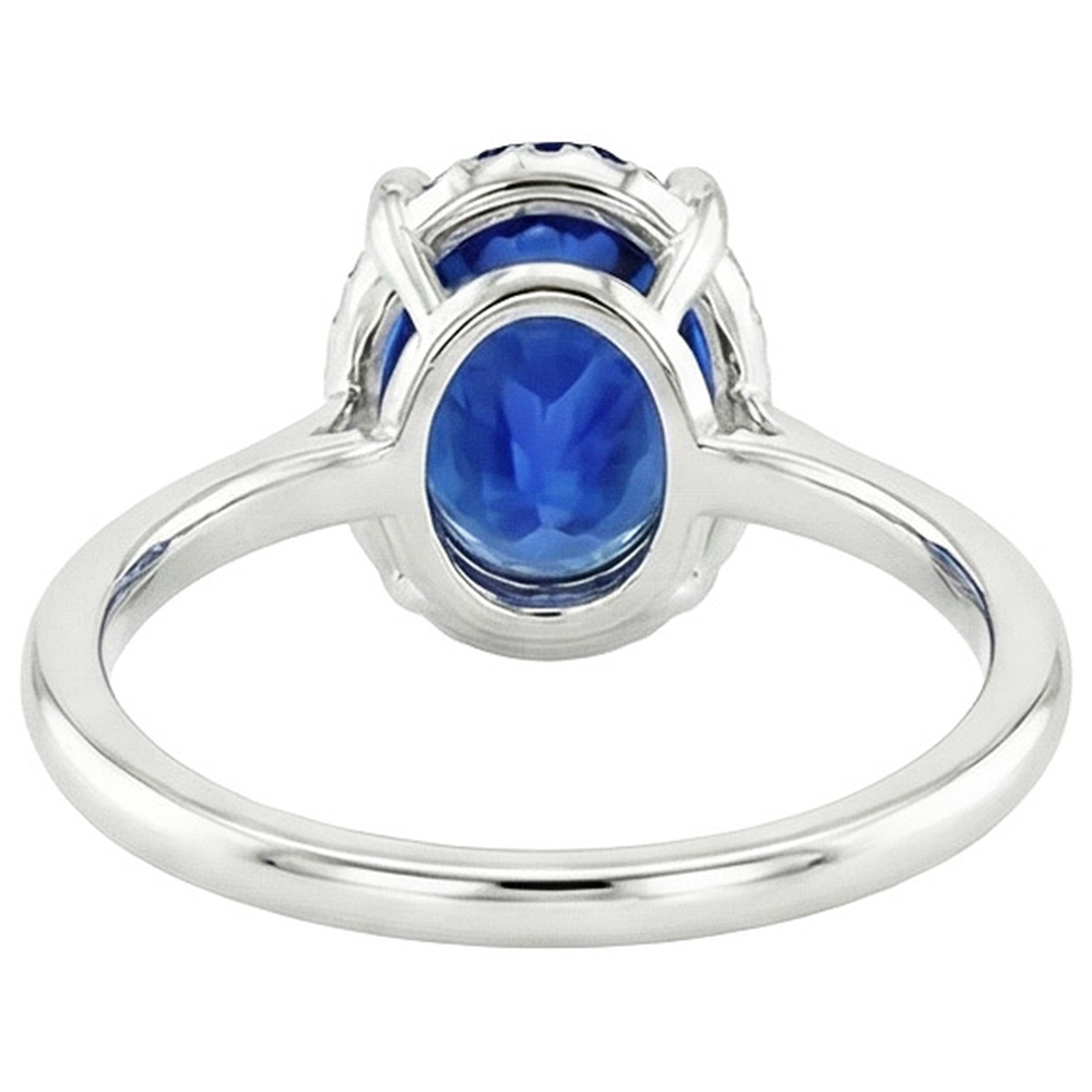 natural round sapphire 3.50ct ring close up detail