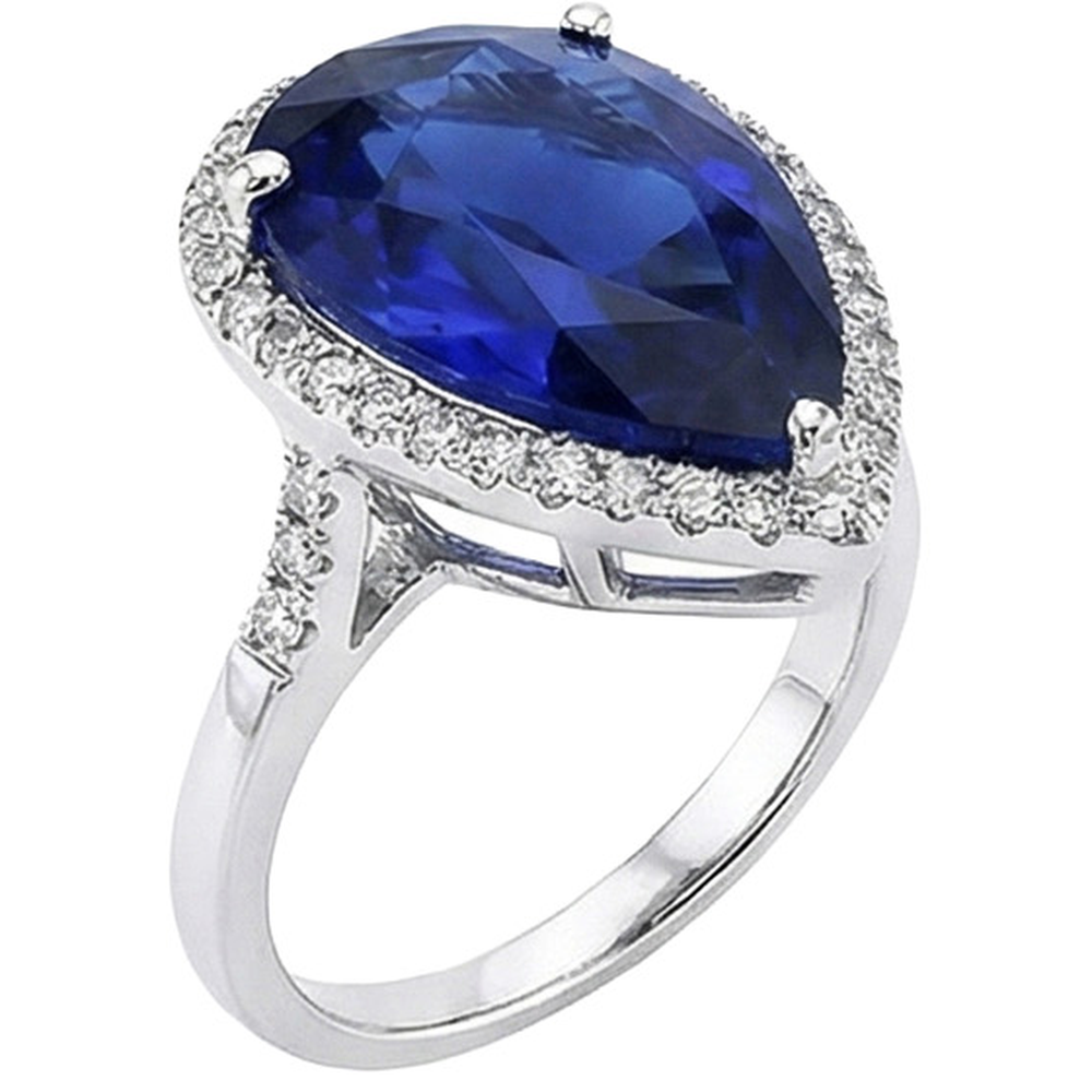 natural round sapphire 5ct ring on white background