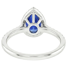 natural round sapphire 3.50ct ring side angle