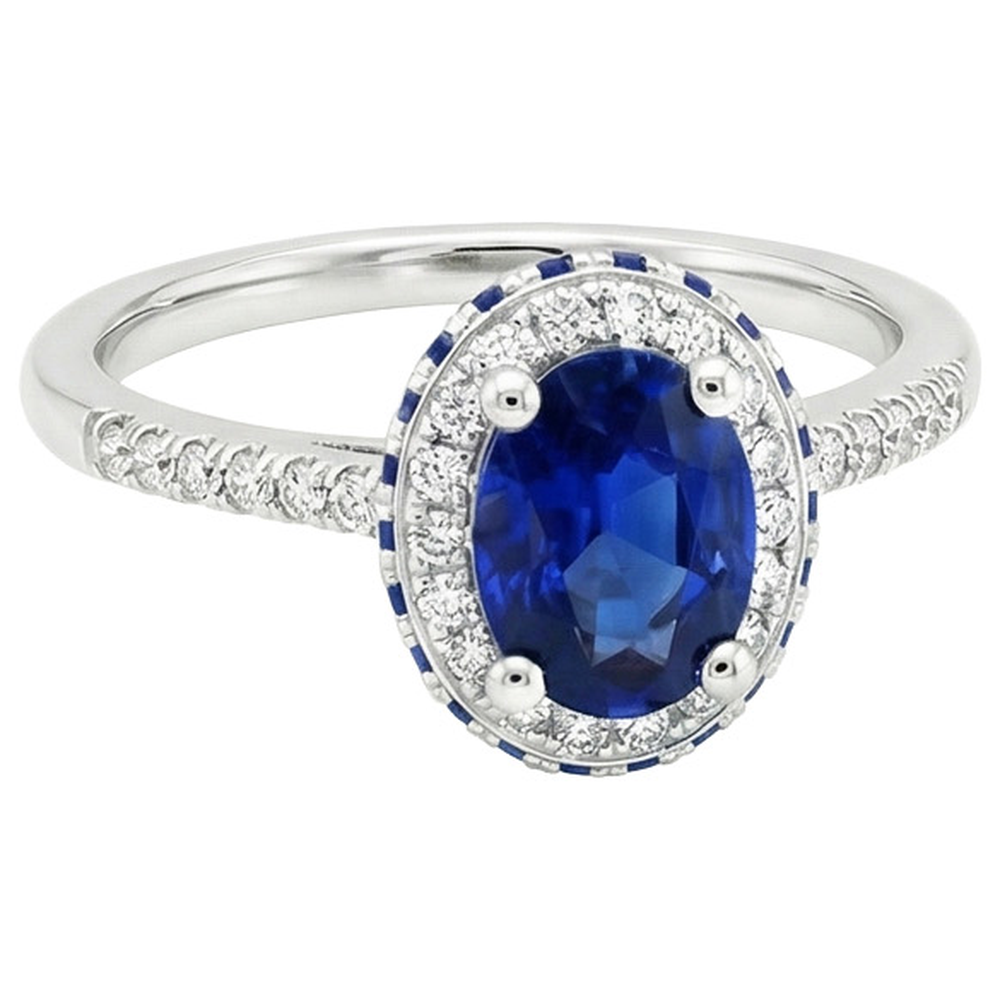 natural round sapphire 4.50ct ring on white background