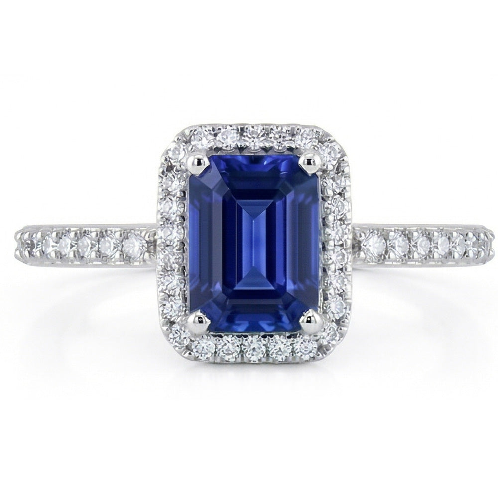 natural emerald sapphire 3ct ring close up detail