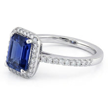 natural emerald sapphire 3ct ring profile view