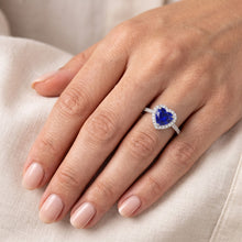 Halo Heart Ceylon Sapphire Engagement Ring 4.50 Carats Natural Earth Mined Diamond Jewellery