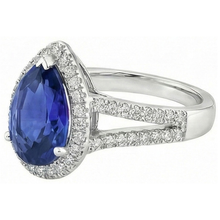 natural round sapphire 4ct ring top view