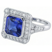 natural round sapphire 4ct watch close up detail
