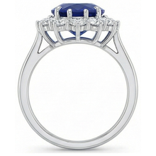 Gemstone Ring 14 Karat White Gold with Cornflower Blue Sapphire – top view