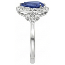 natural round sapphire 4ct ring band detail