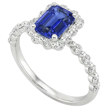 natural round sapphire 4.25ct ring side angle